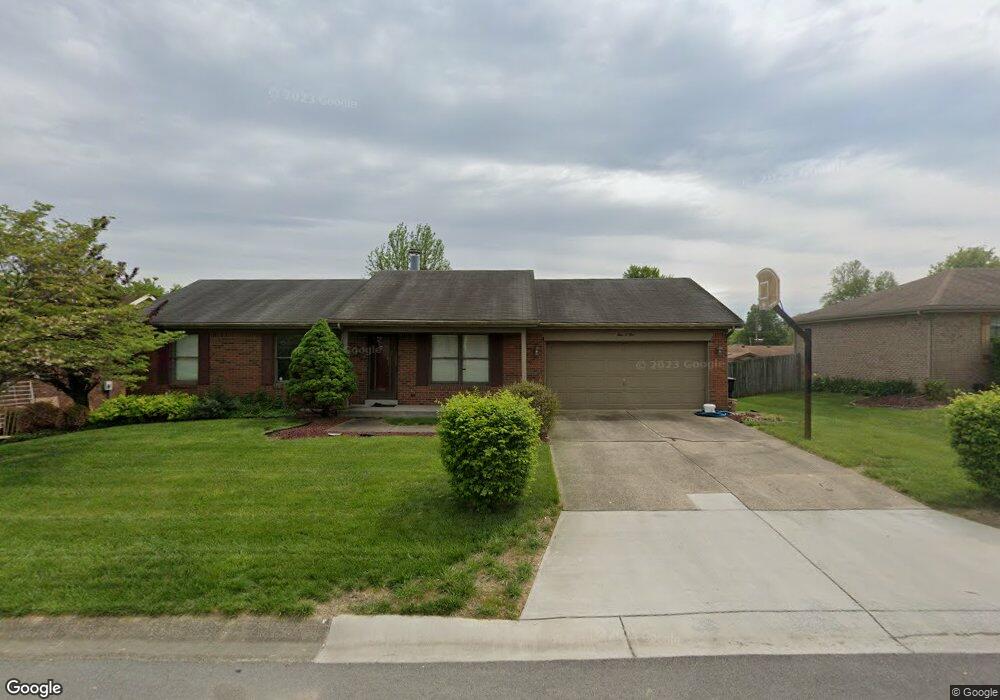 405 N Pineview Ct, New Albany, IN 47150 - photo 1