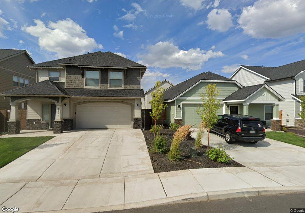 61400 Brosterhous Rd, Bend, OR 97702 - photo 1