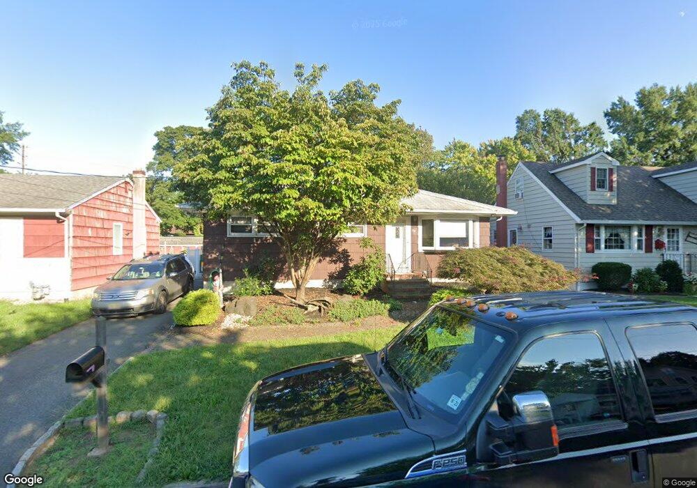 27 Meade St, Sewaren, NJ 07077 - photo 1