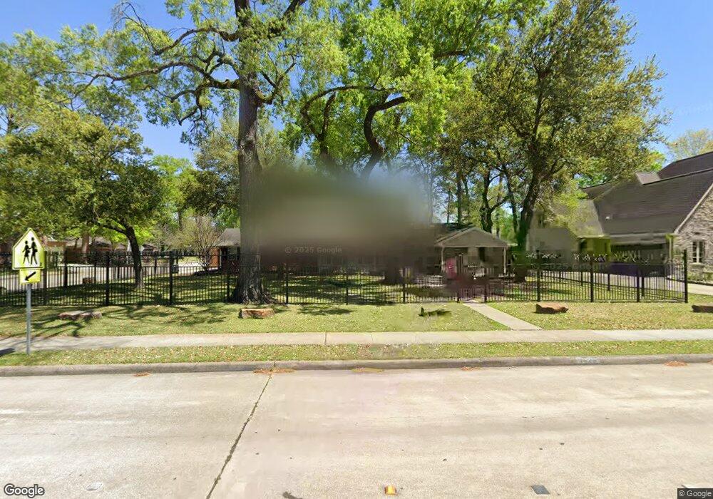 1526 Hillendahl Blvd, Houston, TX 77055 - photo 1