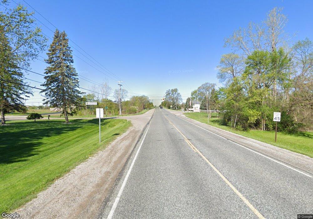 2256 W Maple Ave, Flint, MI 48507 - photo 1