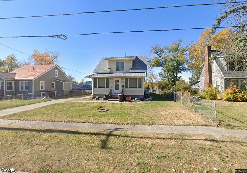 1519 1st St N, Newton, IA 50208 - photo 1