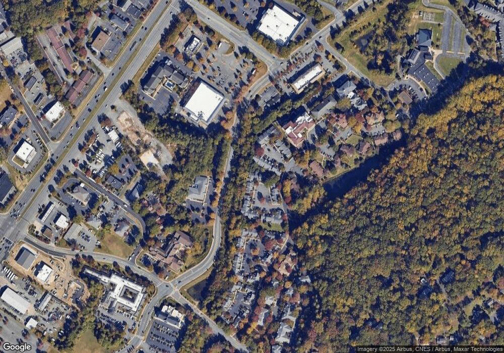 1332 Sycamore Ct, Charlottesville, VA 22901 - photo 1