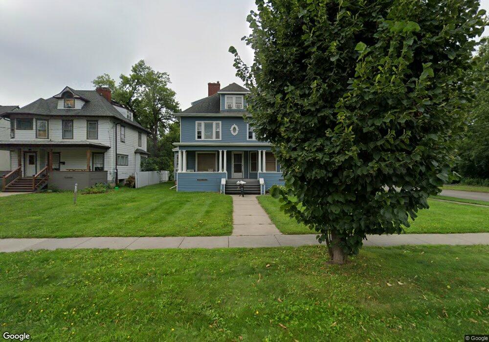 1136 5th Ave S, Fargo, ND 58103 - photo 1