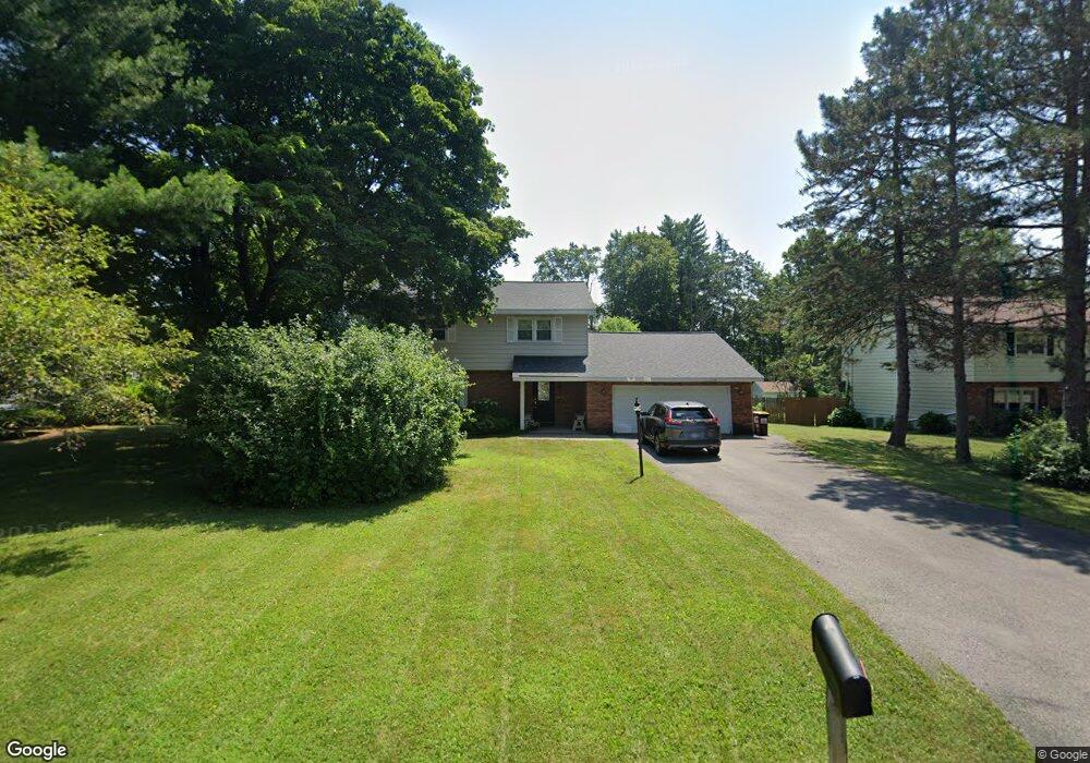 1116 Rosehill Blvd, Schenectady, NY 12309 - photo 1