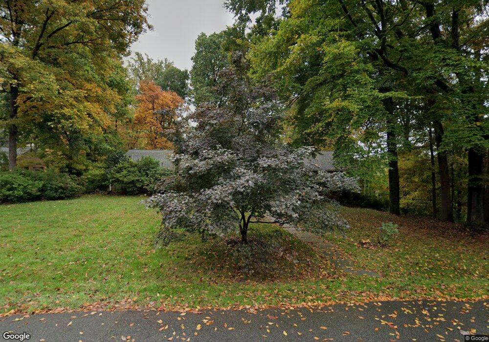 6803 Lupine Ln, McLean, VA 22101 - photo 1