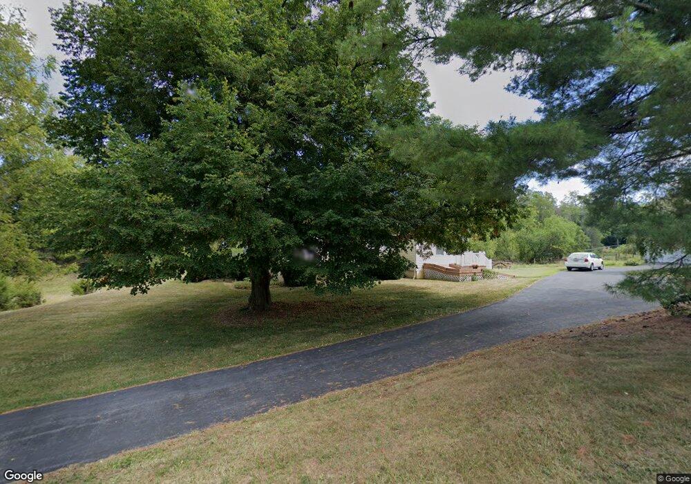 124 West Hill Rd, Staunton, VA 24401 - photo 1