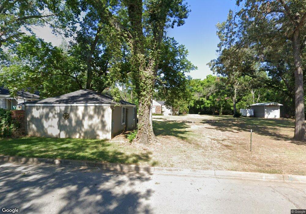 2127 2127 Sneed, Tyler, TX 75701 - photo 1