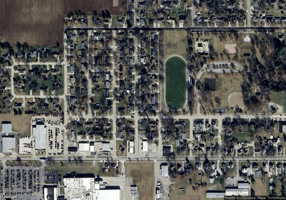 202 Degroff Ave, Archbold, OH 43502 - photo 1