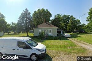 306 S Railroad St, Raymond, IL 62560