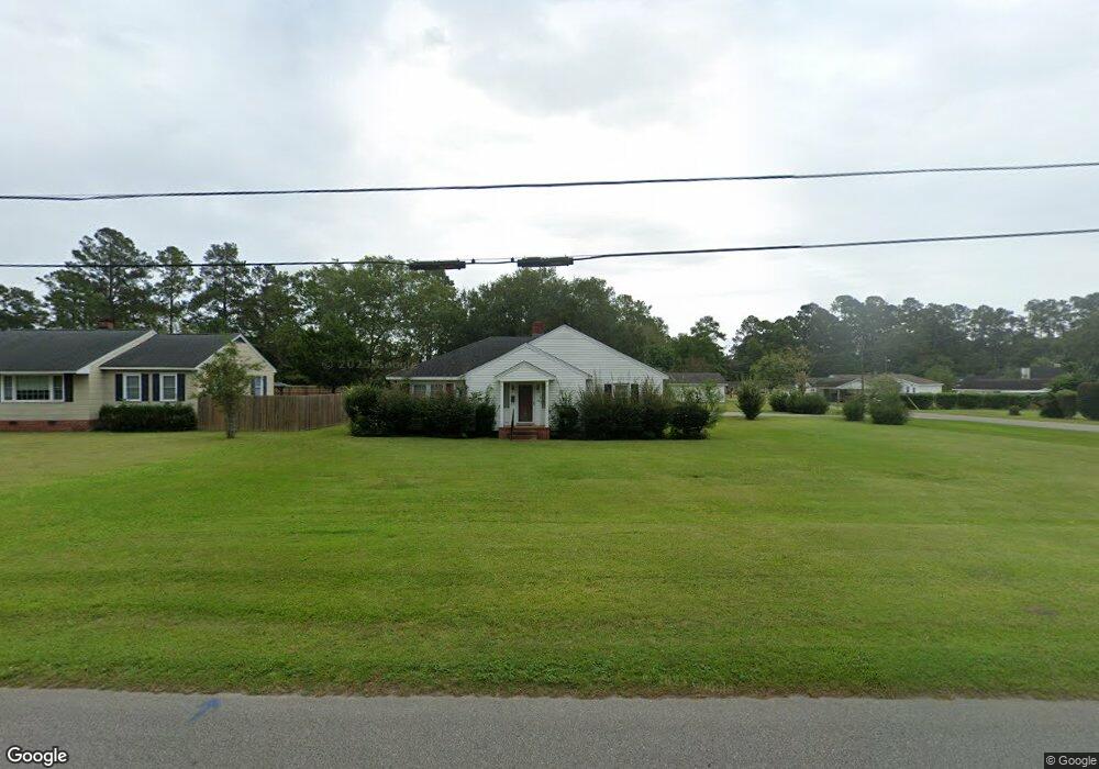 311 S Cedar Ave, Andrews, SC 29510 - photo 1