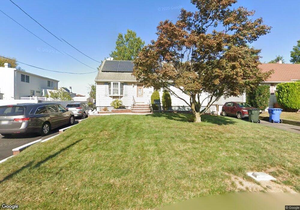 220 Raynor St, Iselin, NJ 08830 - photo 1