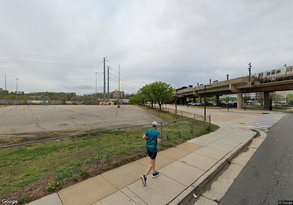 2356 Eisenhower Ave, Alexandria, VA 22314 - photo 1