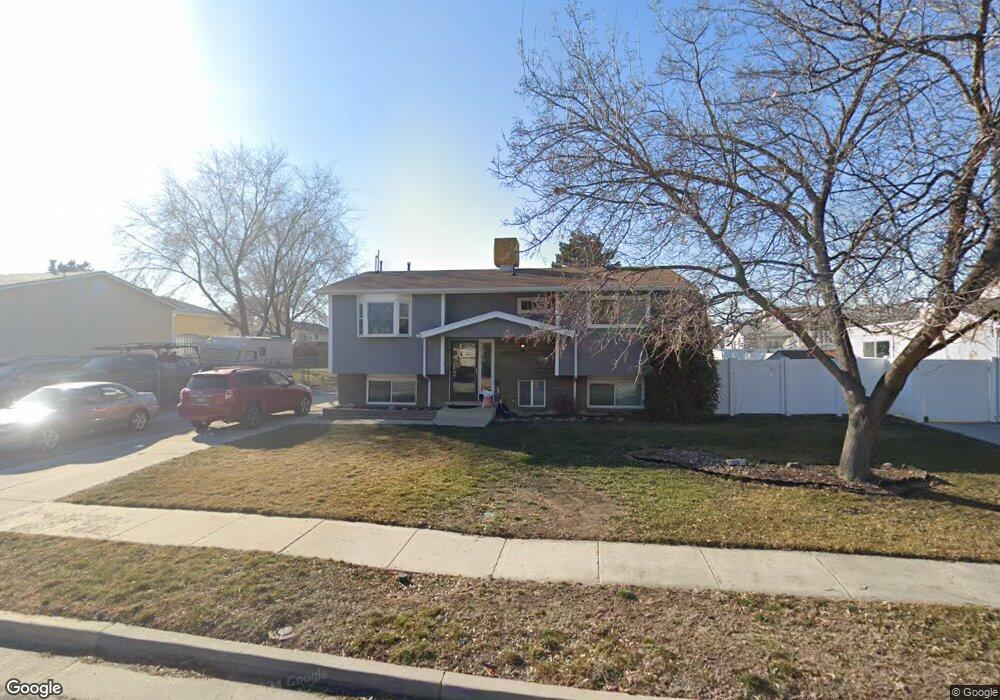 7660 S 2290 W, West Jordan, UT 84084 - photo 1