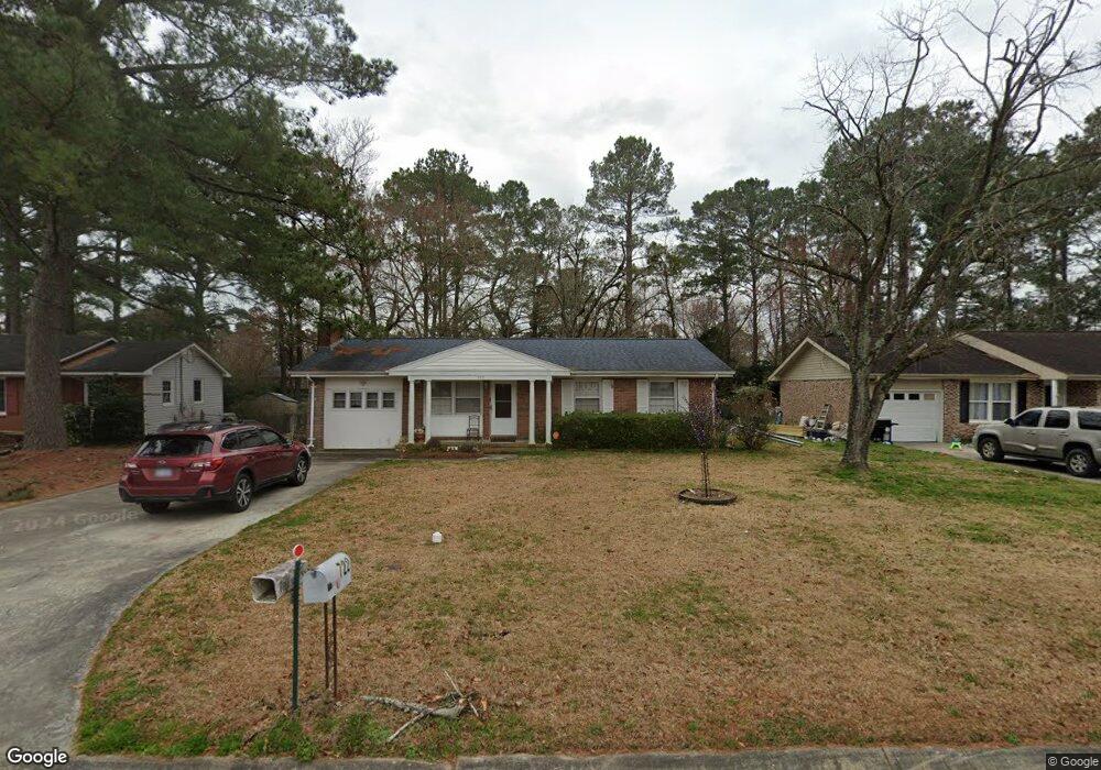 722 Dennis Rd, Jacksonville, NC 28546 - photo 1