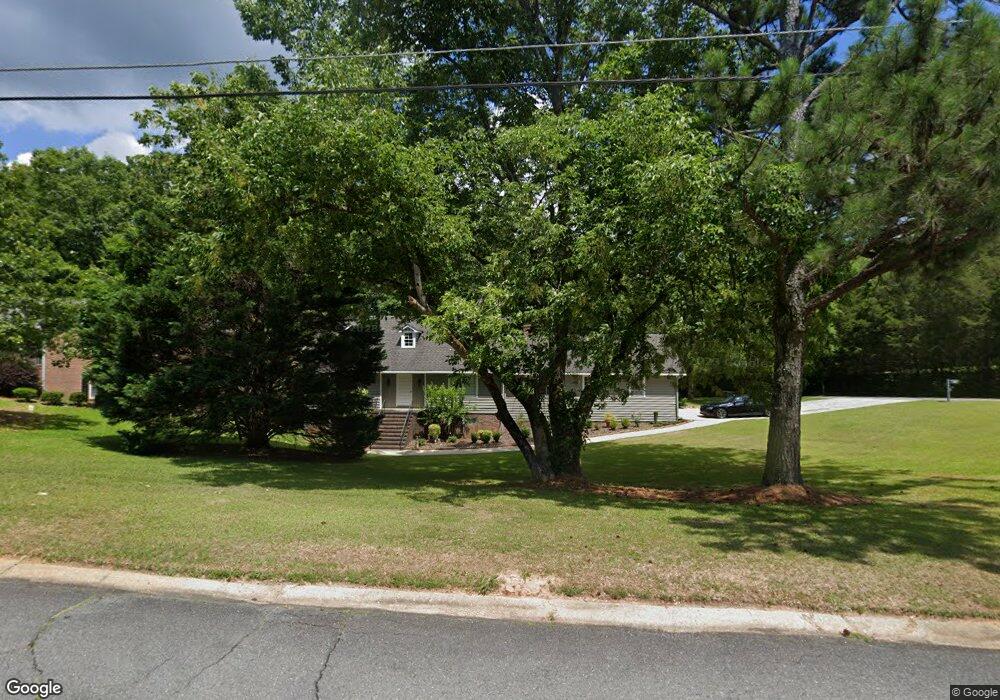 490 Lokchapee Dr, Macon, GA 31210 - photo 1