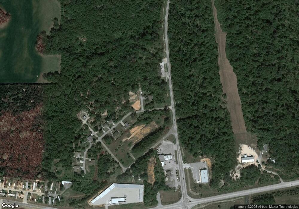 10 Lady Bug Ln, Reeds Spring, MO 65737 - photo 1