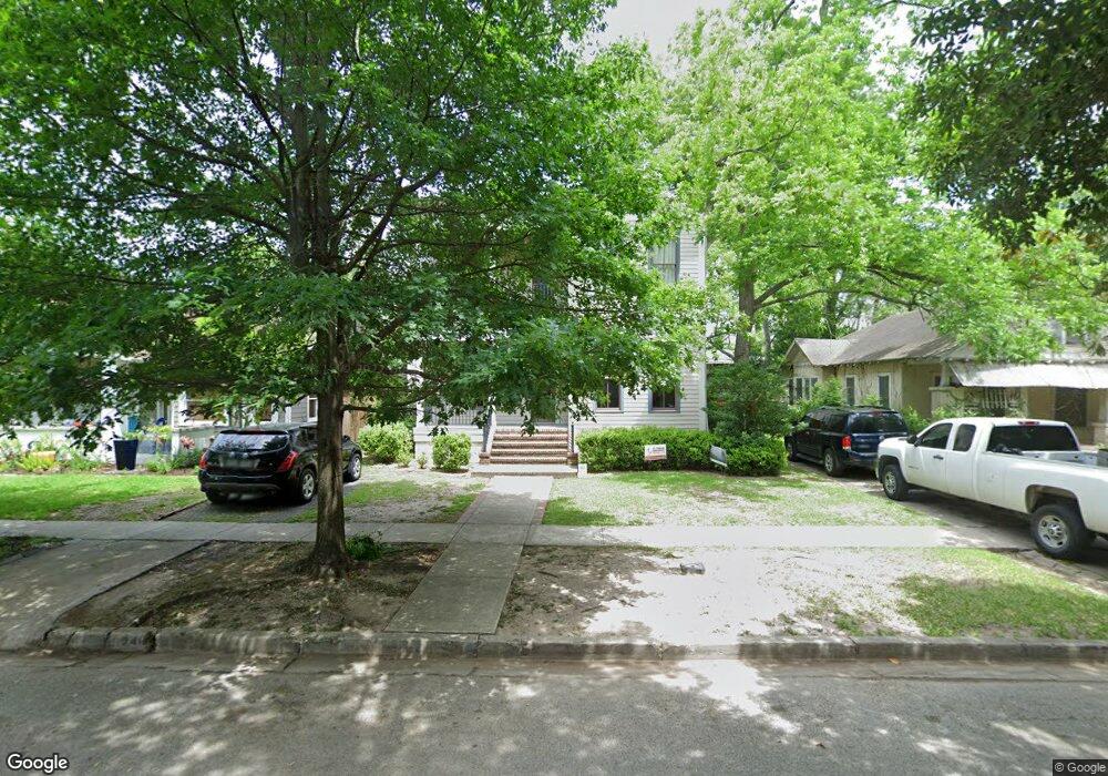 1240 Columbia St, Houston, TX 77008 - photo 1