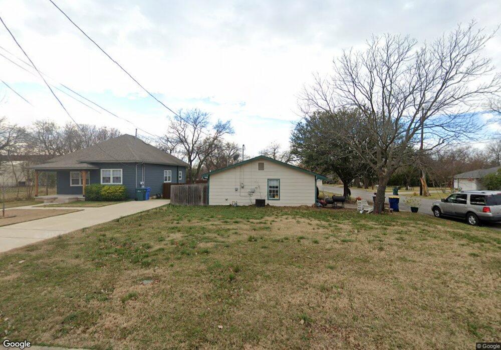 1322 N Luckett St, Sherman, TX 75090 - photo 1