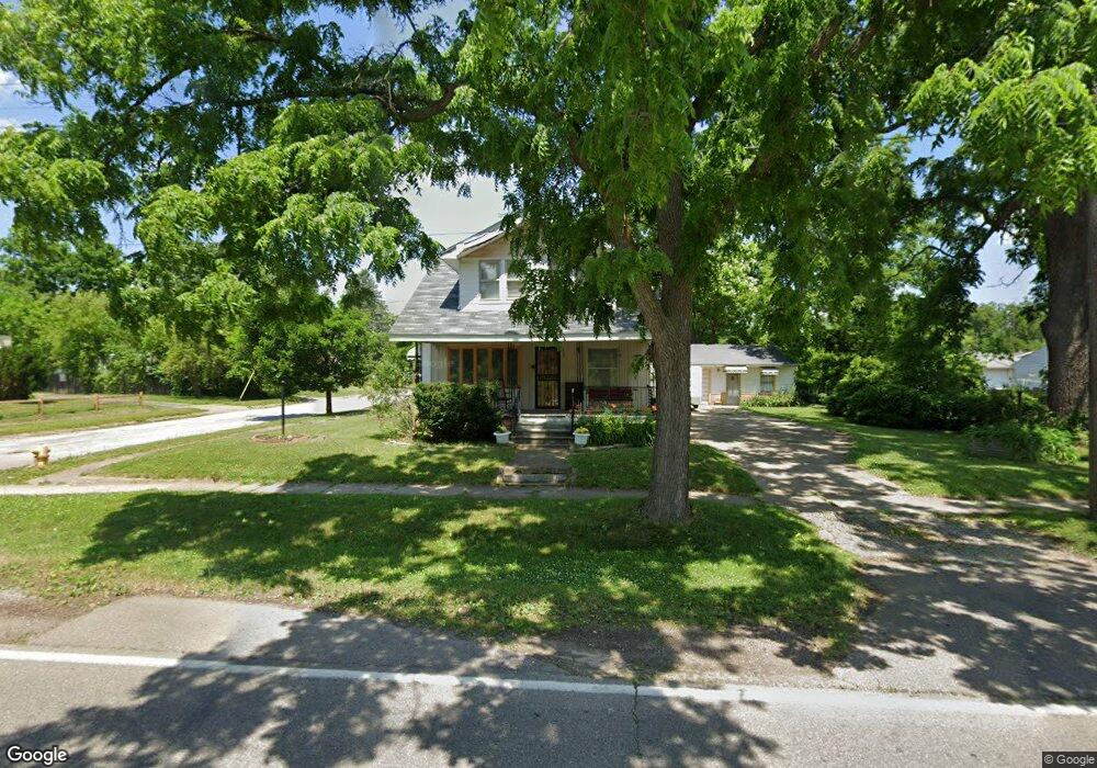 1603 Lippincott Blvd, Flint, MI 48503 - photo 1