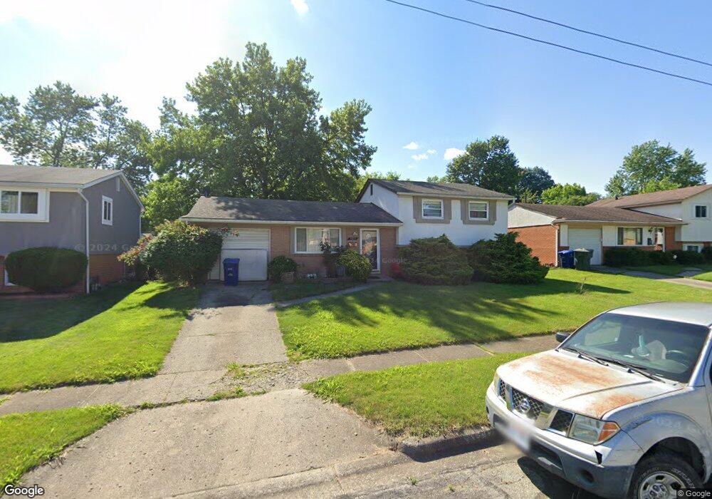 2523 Lipton Rd, Columbus, OH 43232 - photo 1