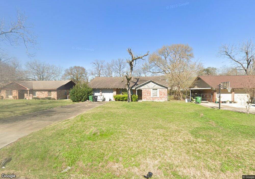 227 E Thornton Rd, Houston, TX 77022 - photo 1
