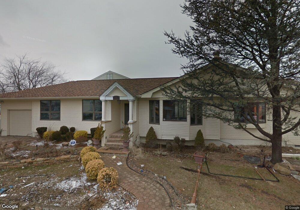 121 Atlantic Place N, Island Park, NY 11558 - photo 1