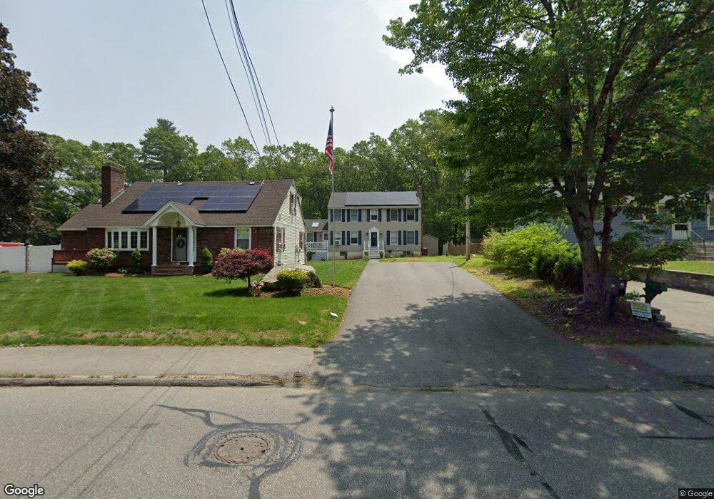 262 W Meadow Rd, Lowell, MA 01854 - photo 1