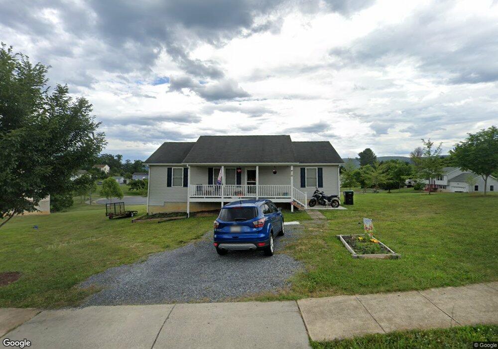 438 N Summit Ave, Woodstock, VA 22664 - photo 1