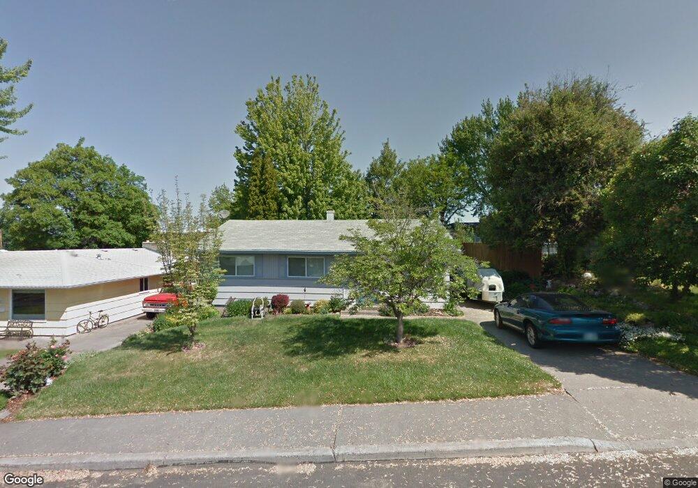 2433 SW Nye Ave, Pendleton, OR 97801 - photo 1