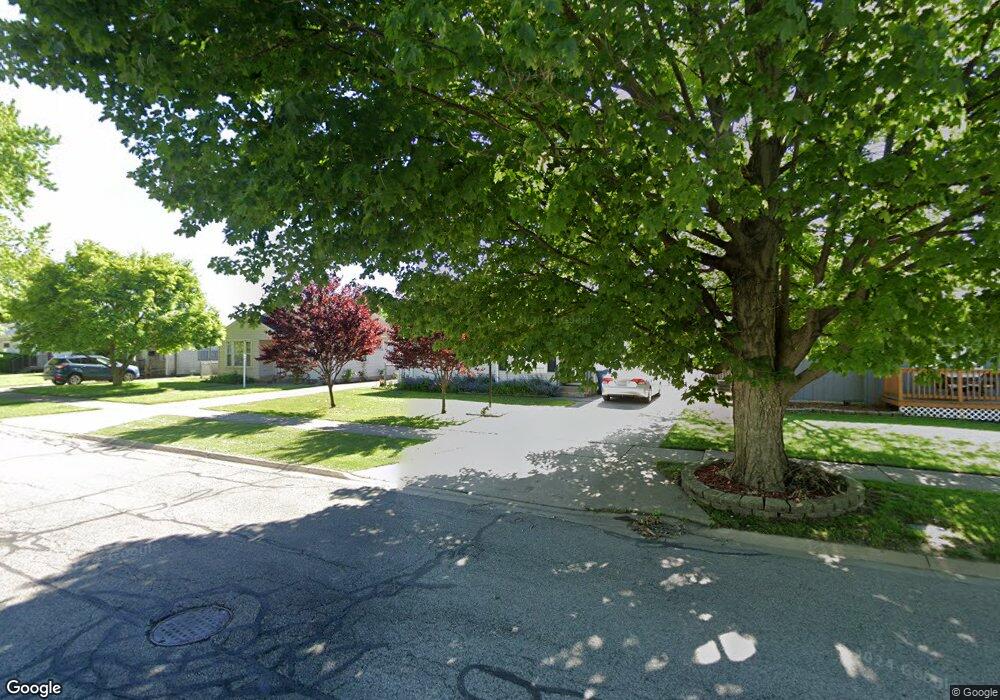 8212 Gordon Dr, Highland, IN 46322 - photo 1