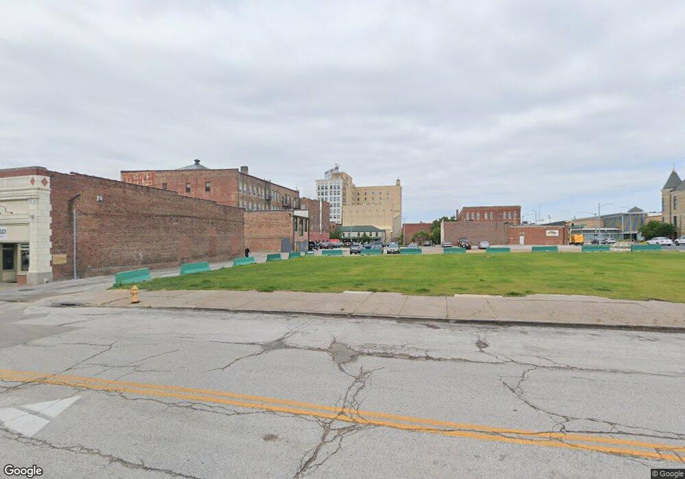 322 N Main St, Davenport, IA 52801 - photo 1