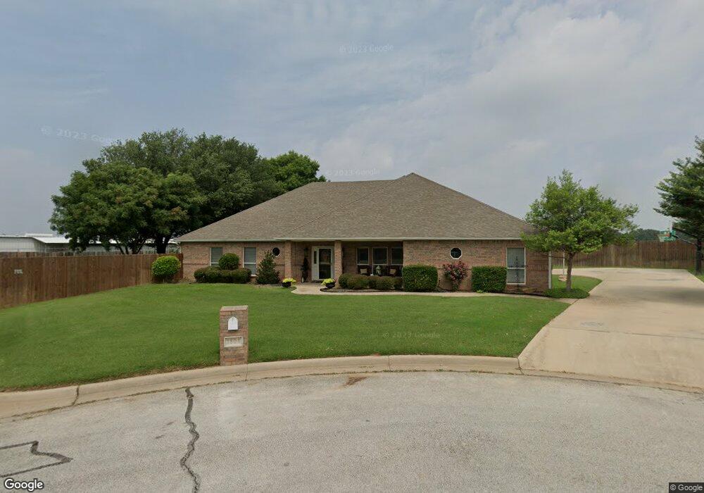 1804 Oakmeadow Dr, Decatur, TX 76234 - photo 1