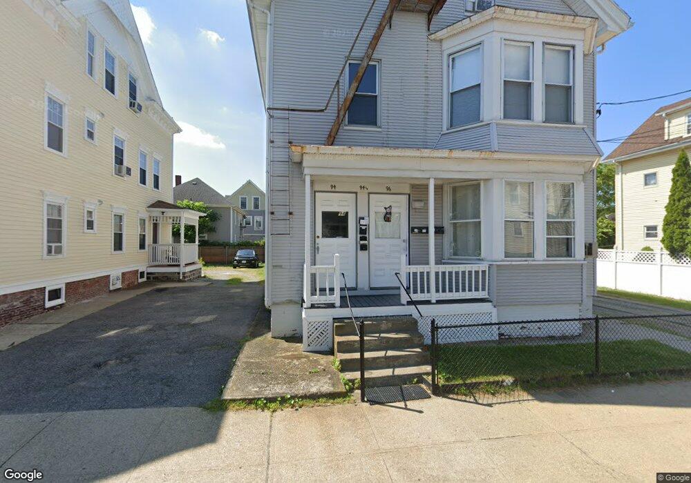 94 Carpenter St, Pawtucket, RI 02860 - photo 1