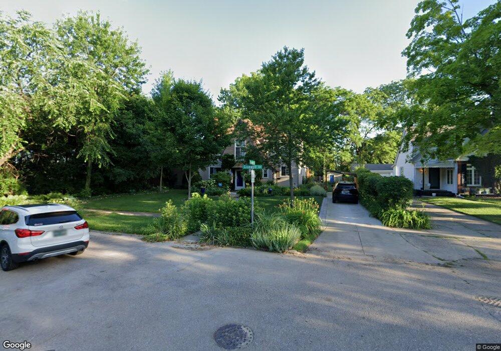 1521 Cromwell Ave, Flint, MI 48503 - photo 1