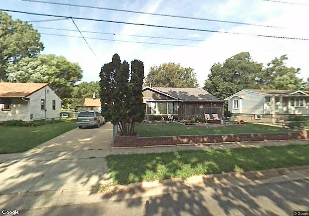 2322 E 25th St, Des Moines, IA 50317 - photo 1