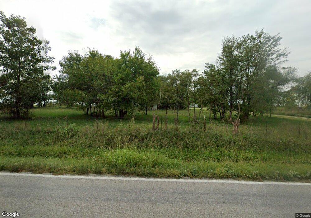 902 Highway 32, Bolivar, MO 65613 - photo 1