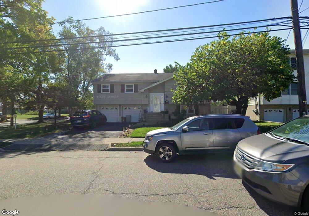 346 Floral Ln, Saddle Brook, NJ 07663 - photo 1