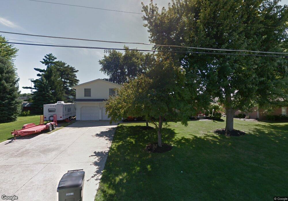 302 N Greenlawn Ave, Lima, OH 45807 - photo 1