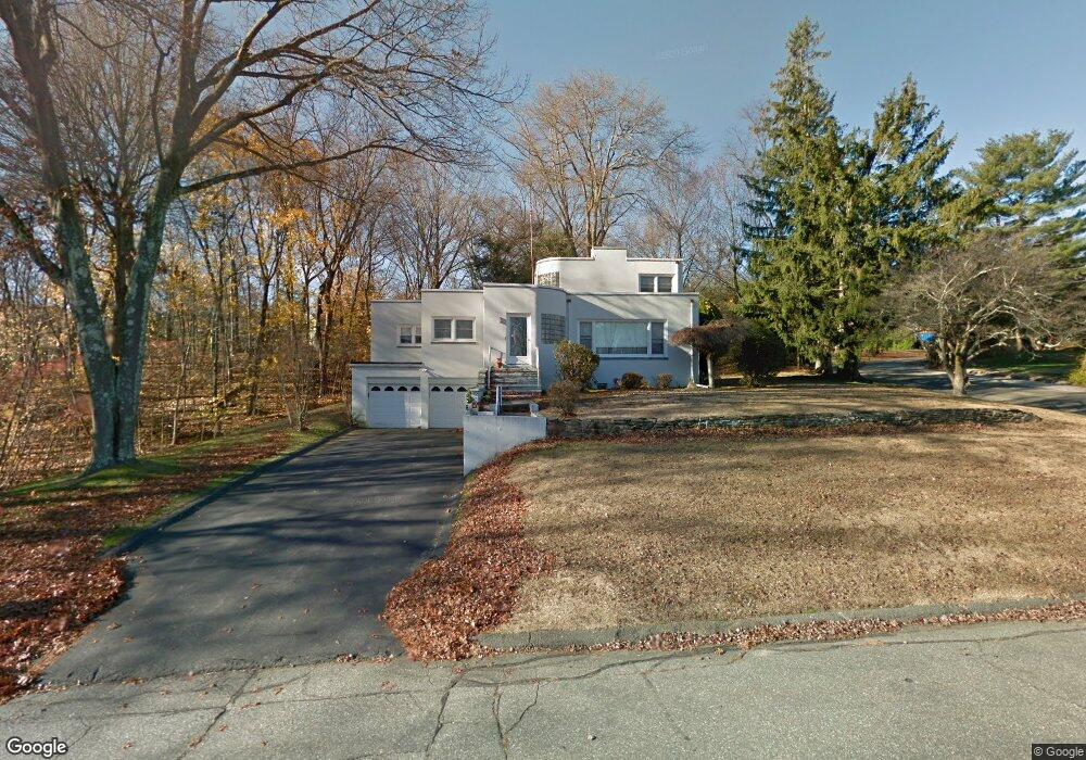 60 Valley View Rd, Trumbull, CT 06611 - photo 1