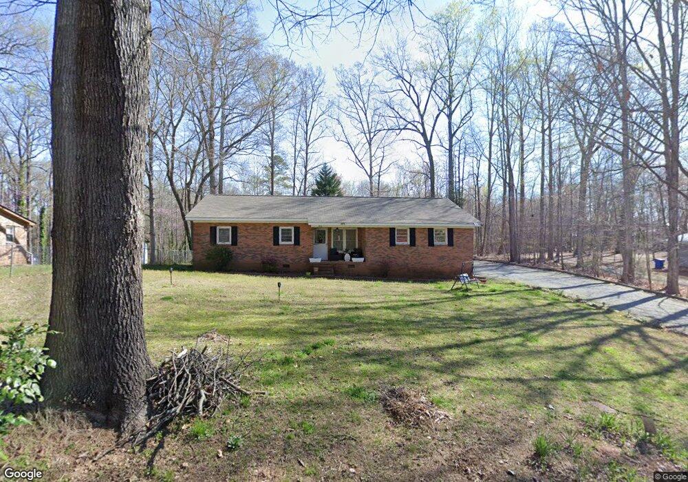 810 N Fir Ave, Siler City, NC 27344 - photo 1