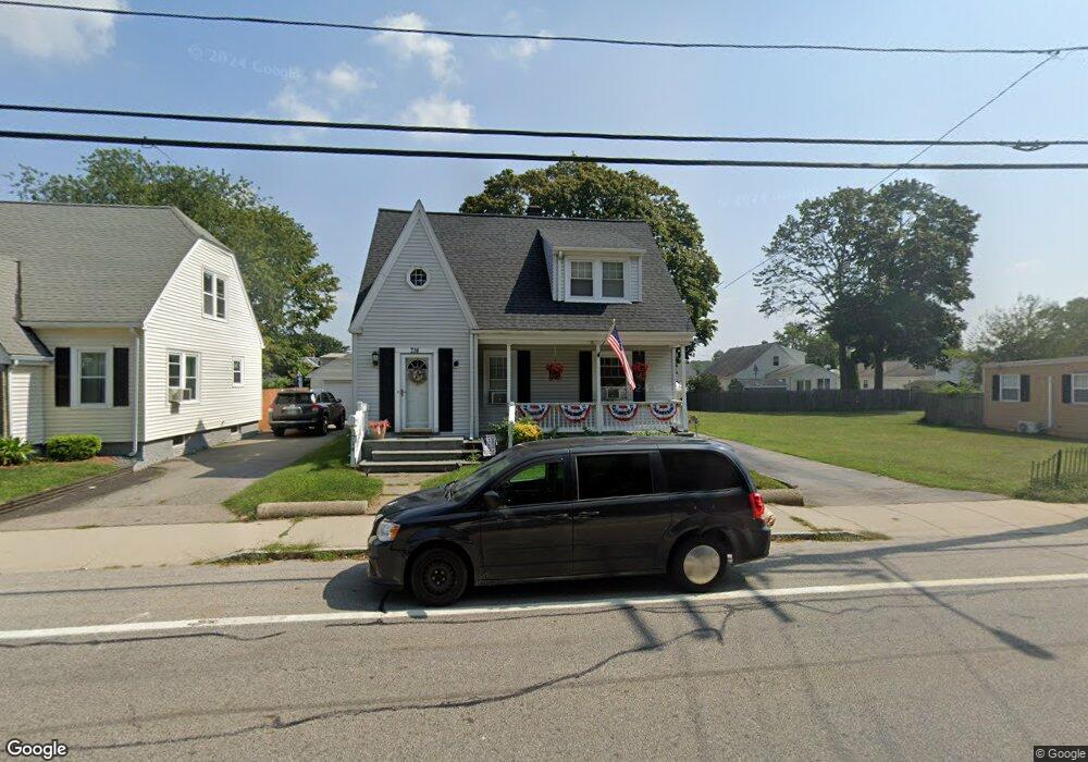 714 Willett Ave, Riverside, RI 02915 - photo 1