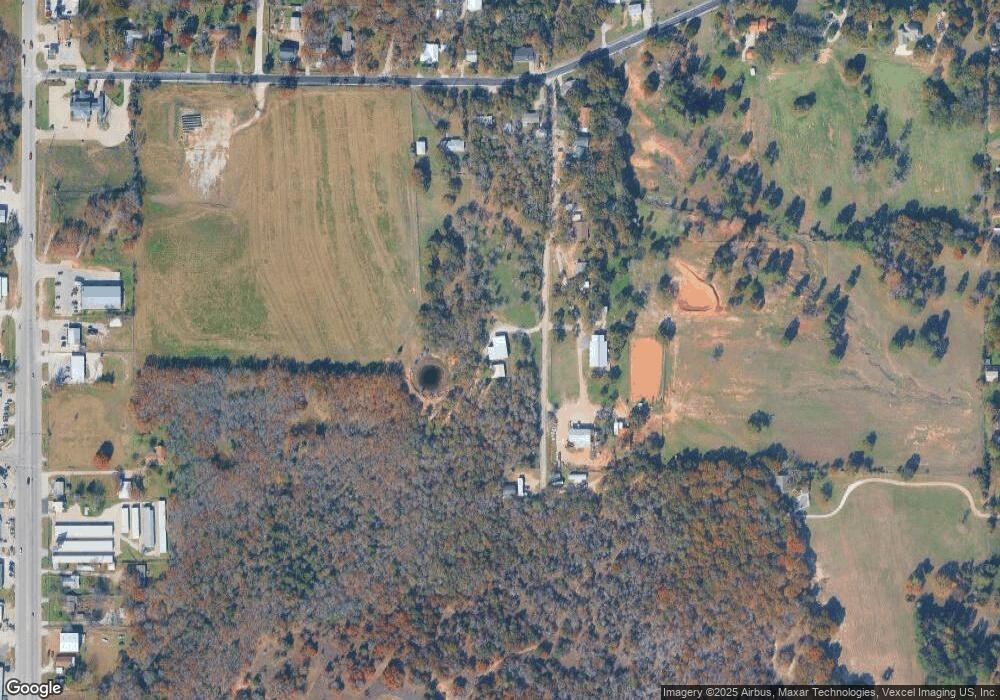 2057 Lexie Ln, Azle, TX 76020 - photo 1