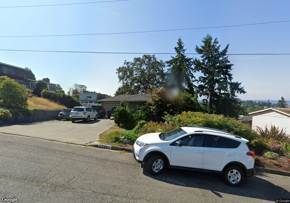 1741 S 227th Place, Des Moines, WA 98198 - photo 1