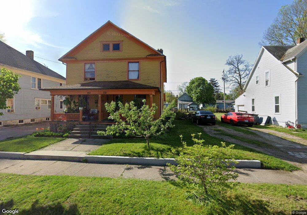 221 Division St, Elkhart, IN 46516 - photo 1