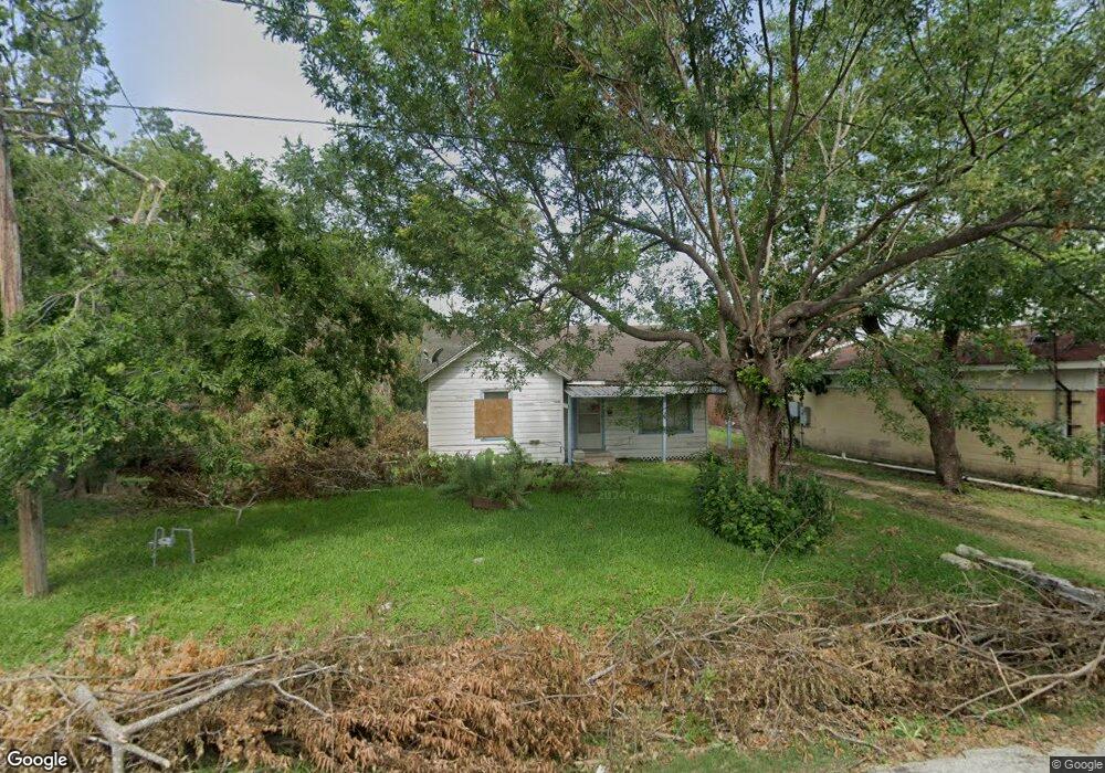 5817 Lavender St, Houston, TX 77026 - photo 1