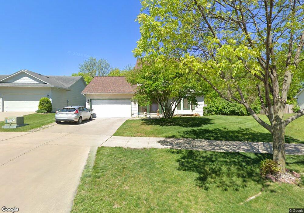 2224 Riverwoods Ave, Des Moines, IA 50320 - photo 1