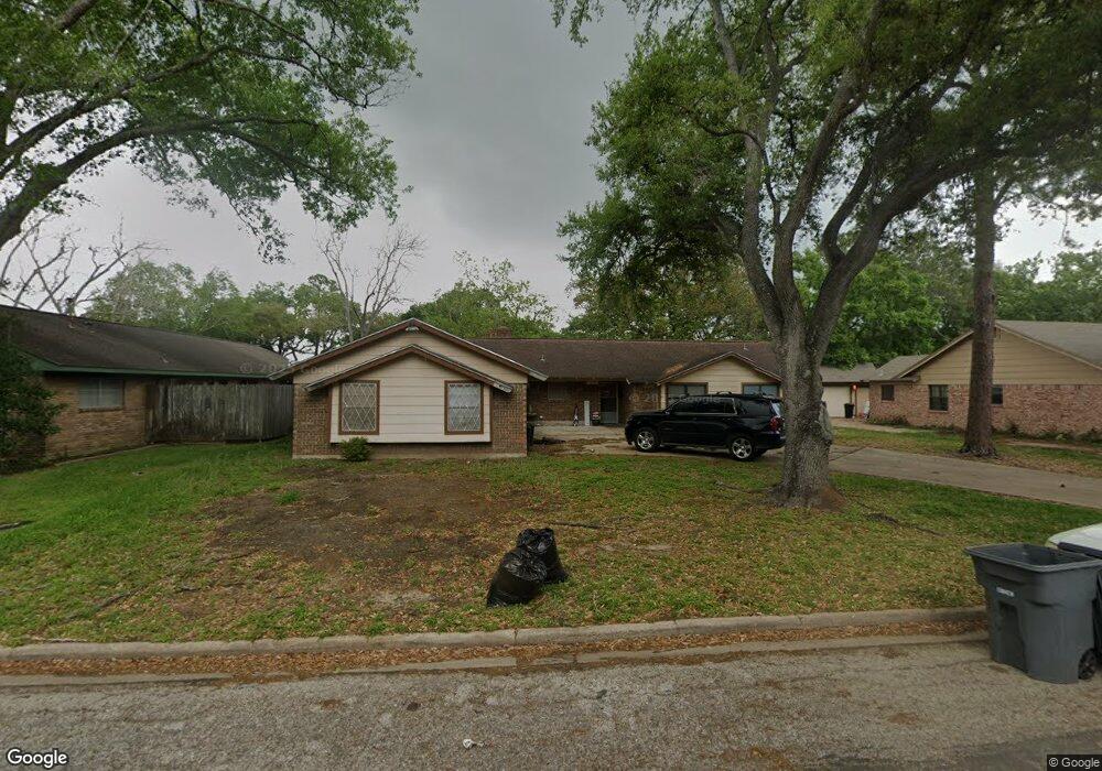 2609 Del Monte Ave, Bay City, TX 77414 - photo 1