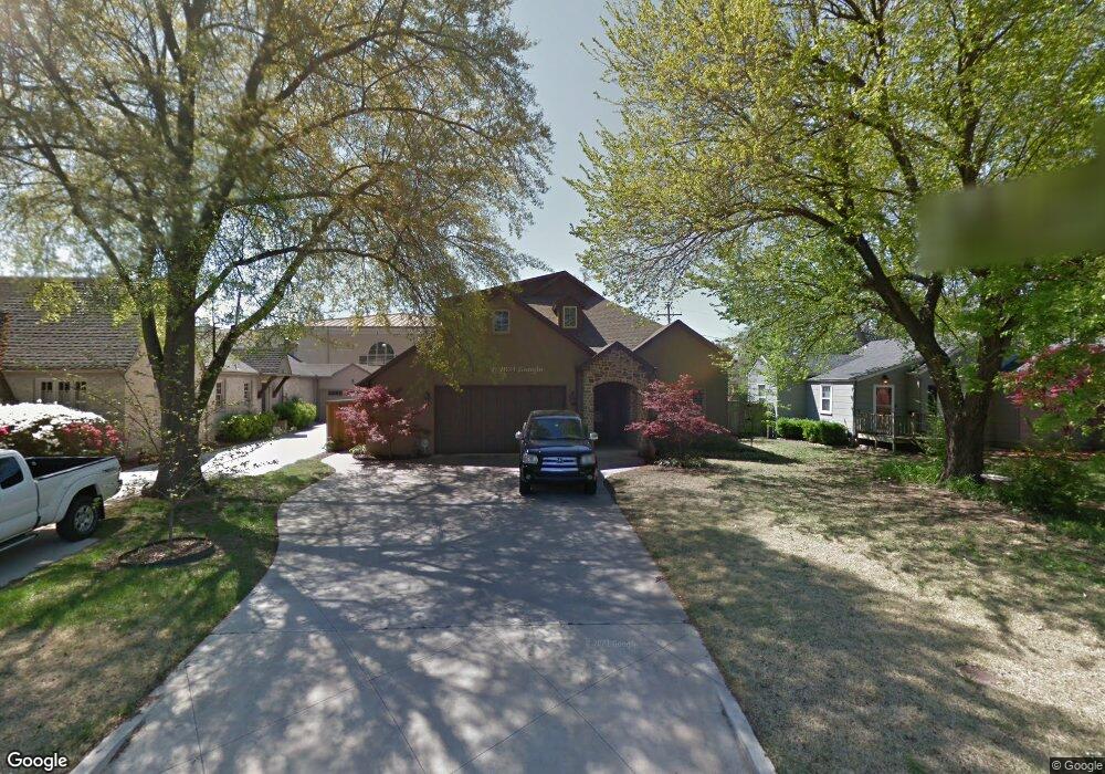 1104 E 34th St, Tulsa, OK 74105 - photo 1