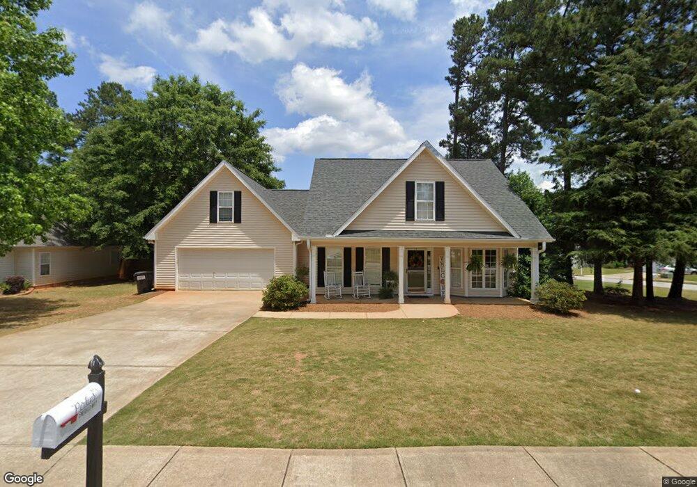 327 Emerald Way, Senoia, GA 30276 - photo 1